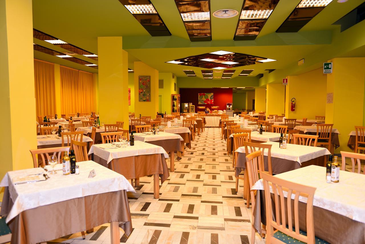 Grand Hotel Delle Terme Terme Luigiane Exterior photo